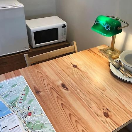 Apartment With Own Entrance & Terrace On West Hill Гастингс Экстерьер фото
